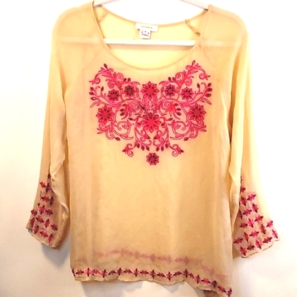Sundance Tops - Sundance Embroidered  Top